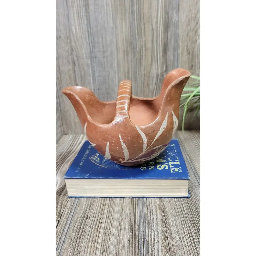 Vintage San Juan Pueblo Pottery Basket Water Vessel Southwestern Folk Art 7.5